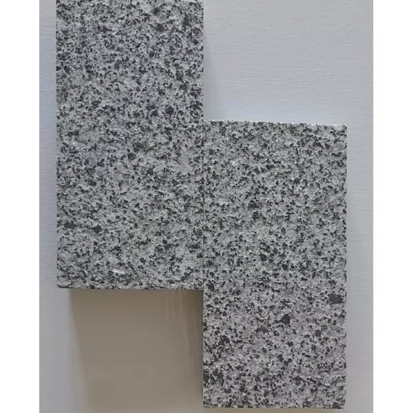 Płyta granitowa szara cięto-palona 10x20x3 cm